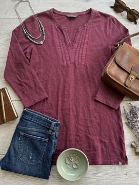 Eddie Bauer Cotton Pintuck V-Neck 3/4 Sleeve Top M Basic Gorpcore Minimalist